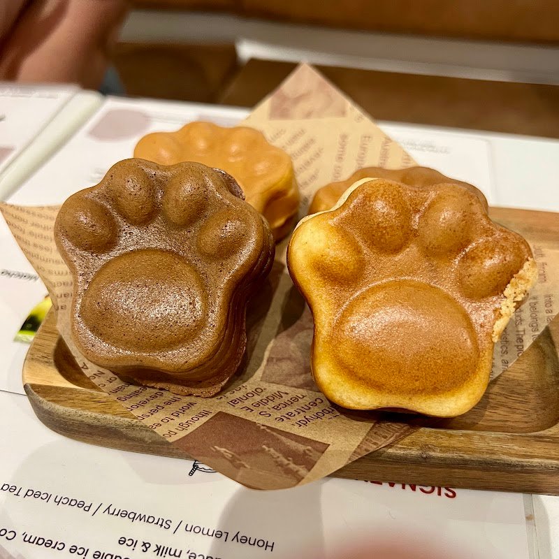 MEOW WAFFEE - Meow Waffles & Coffee photo 7