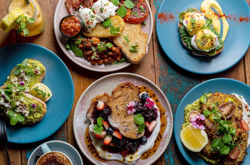 Brew Cafe & Wine Bar photo 3