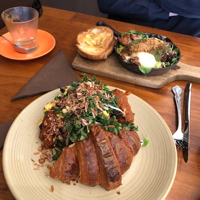 Ginger Brown photo 2