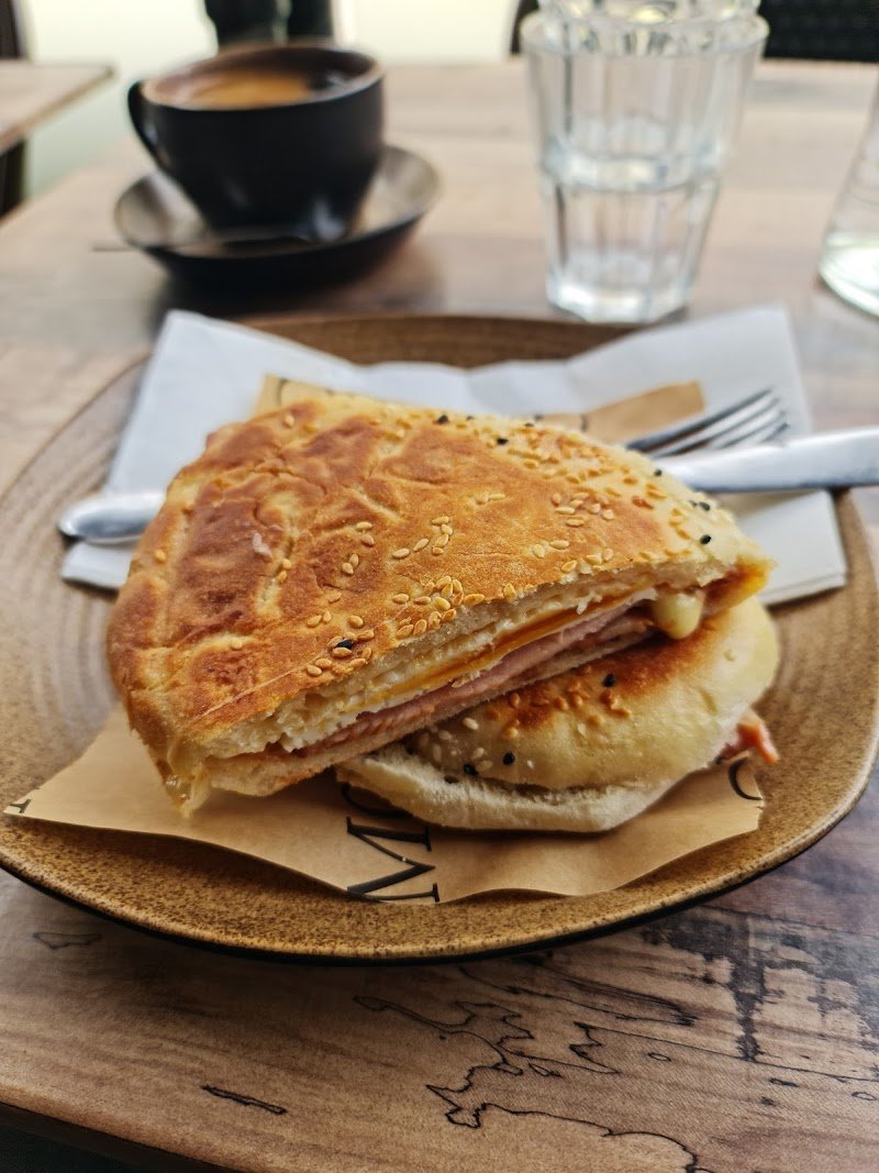 Mojo On The Avenue photo 2