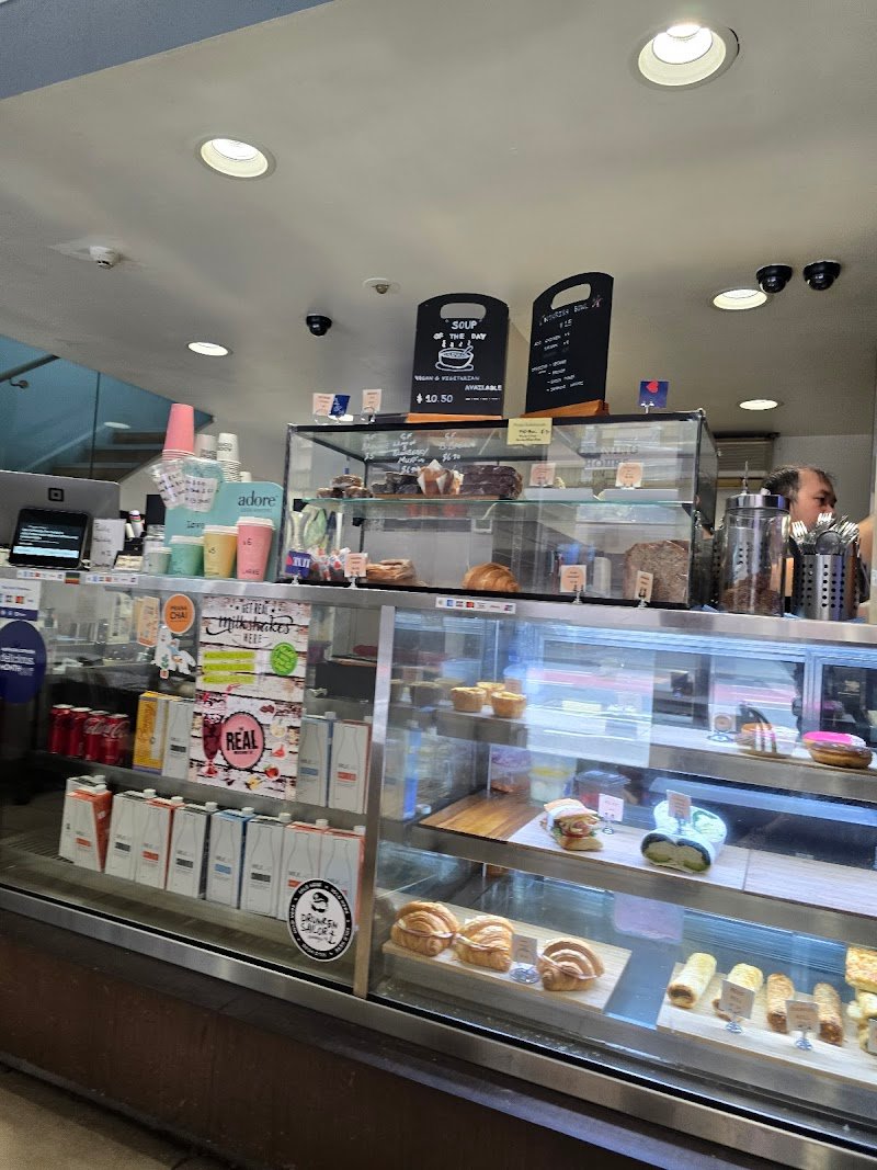 Chapter Five.1 photo 5