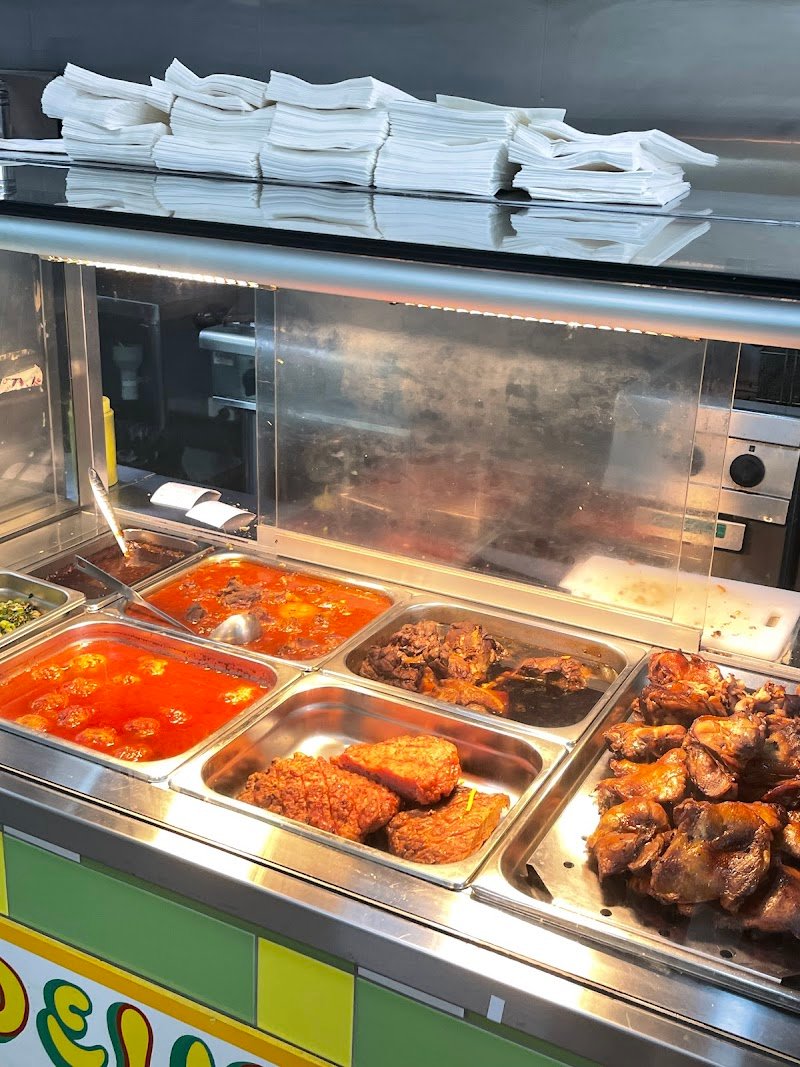 Delish Pork Roll and Juice Bar photo 9