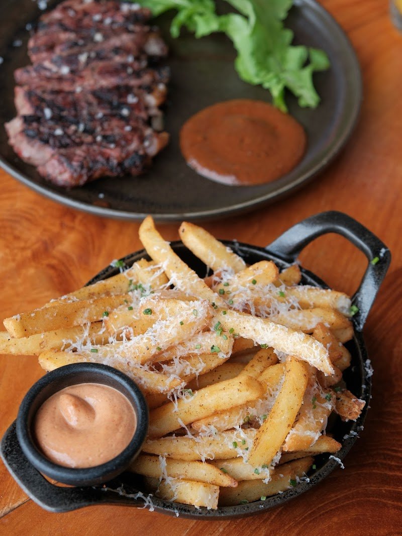 Alegre Bar and Dining photo 6