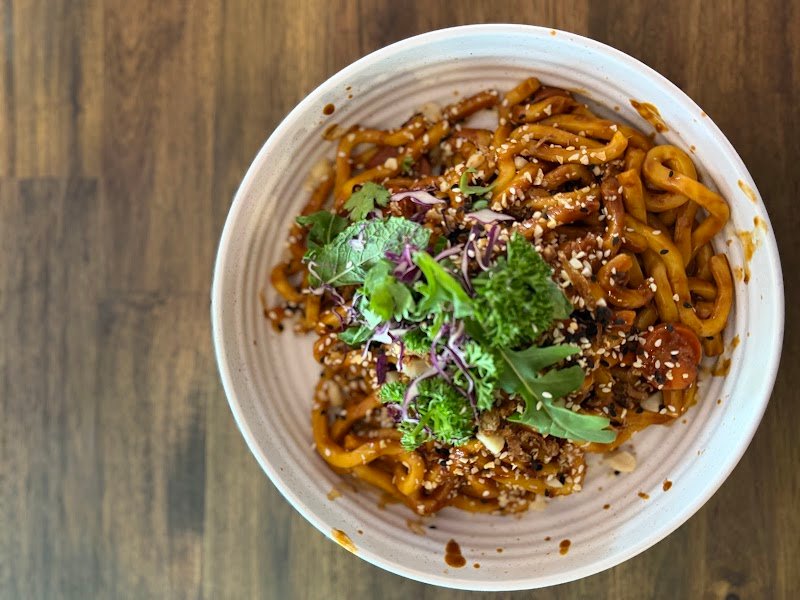 Launnie Heights photo 2