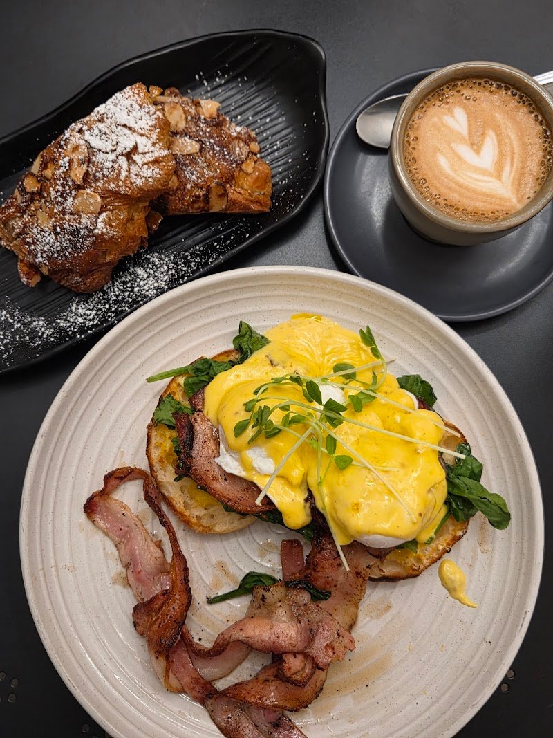 Le MONDE Bakery-Cafe photo 8