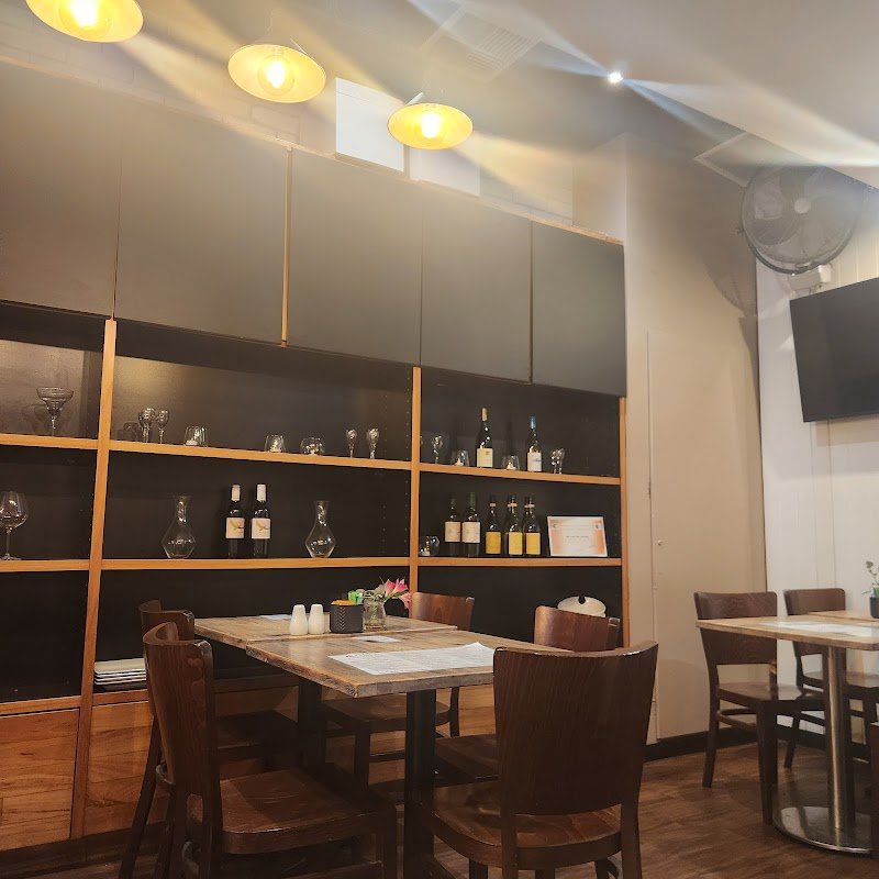 Modern Hunter photo 5