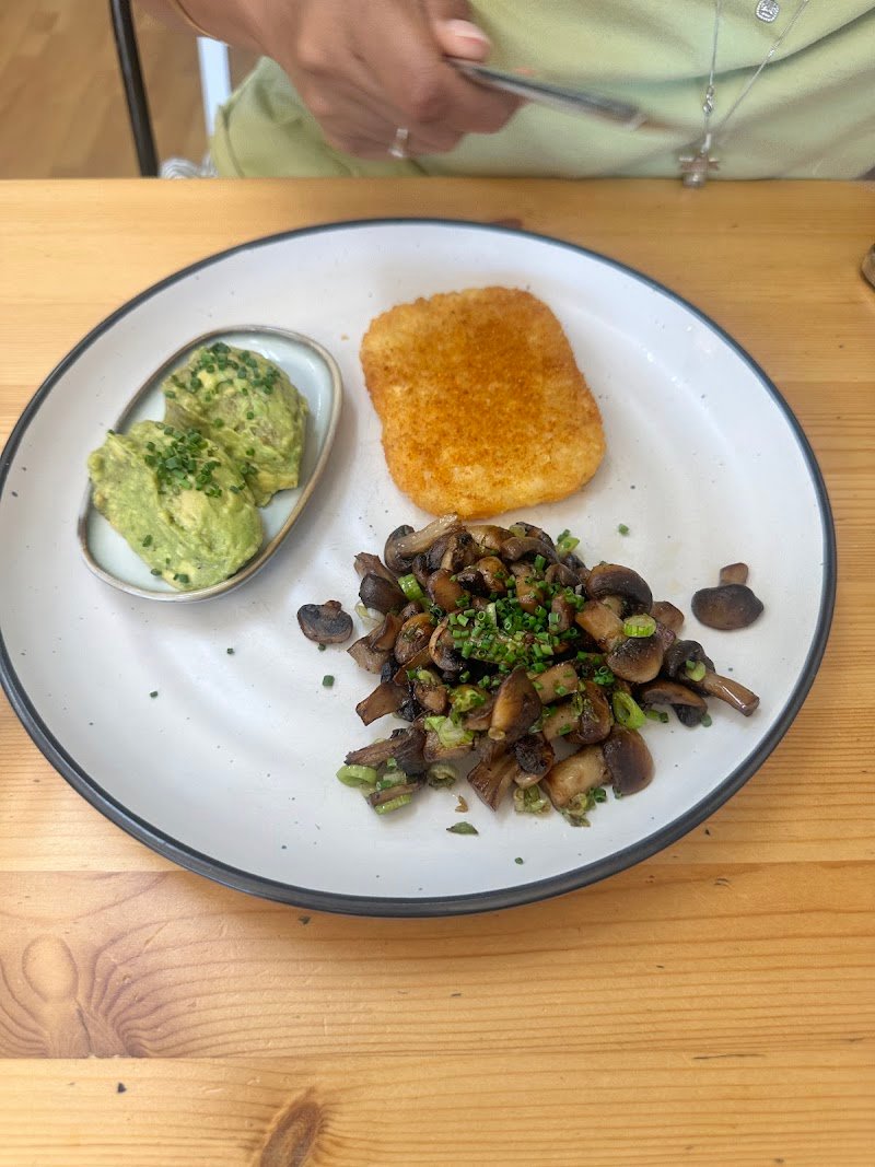 Mad.Good Cafe photo 8