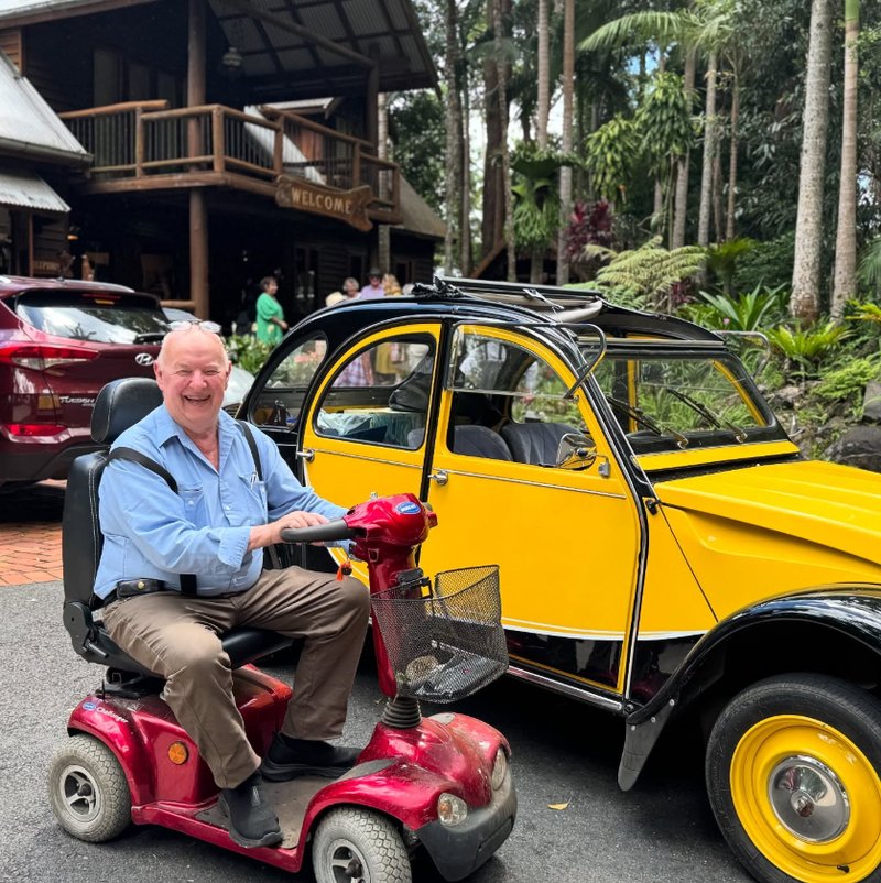 Secrets on The Lake - Dining on the Deck cafe photo 3
