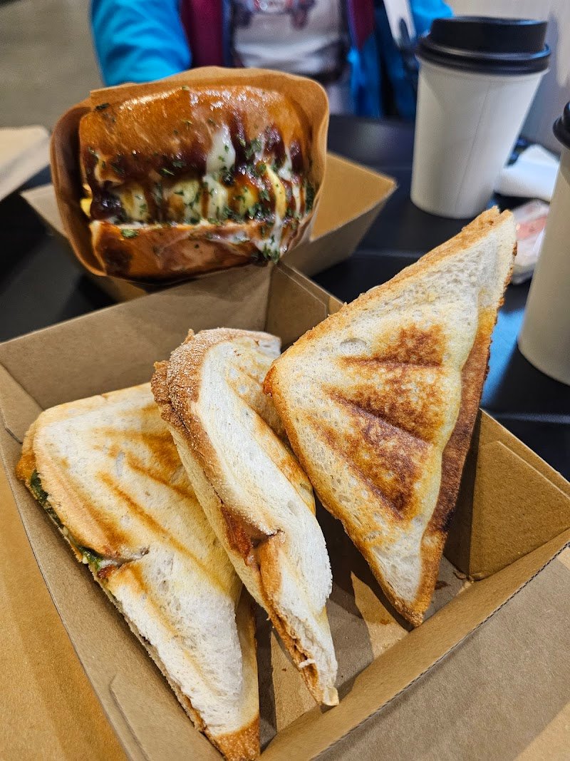 Three Drops Coffee & Sandwich photo 3