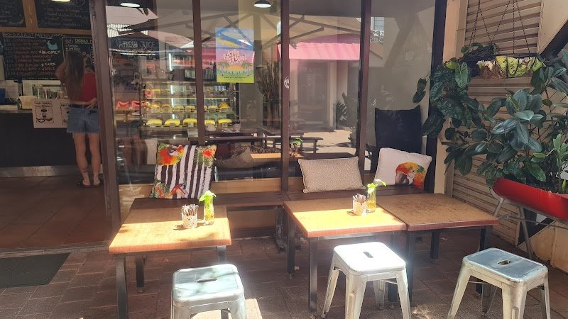 Four Birds Cafe ni Isabella photo 3