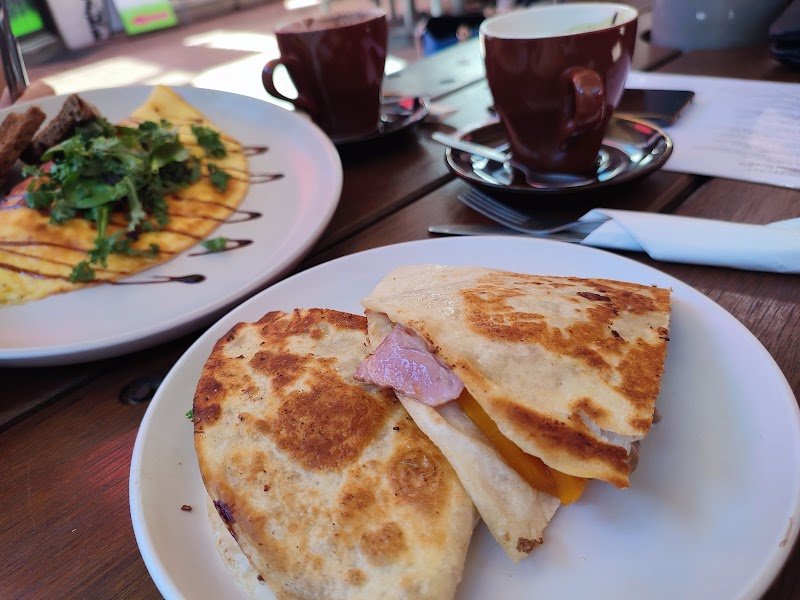 Four Birds Cafe ni Isabella photo 10