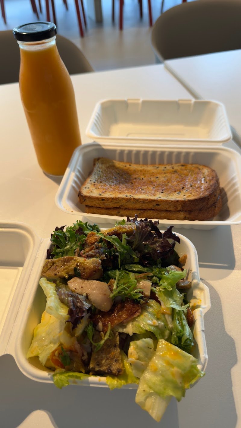 Corner & Bench photo 9