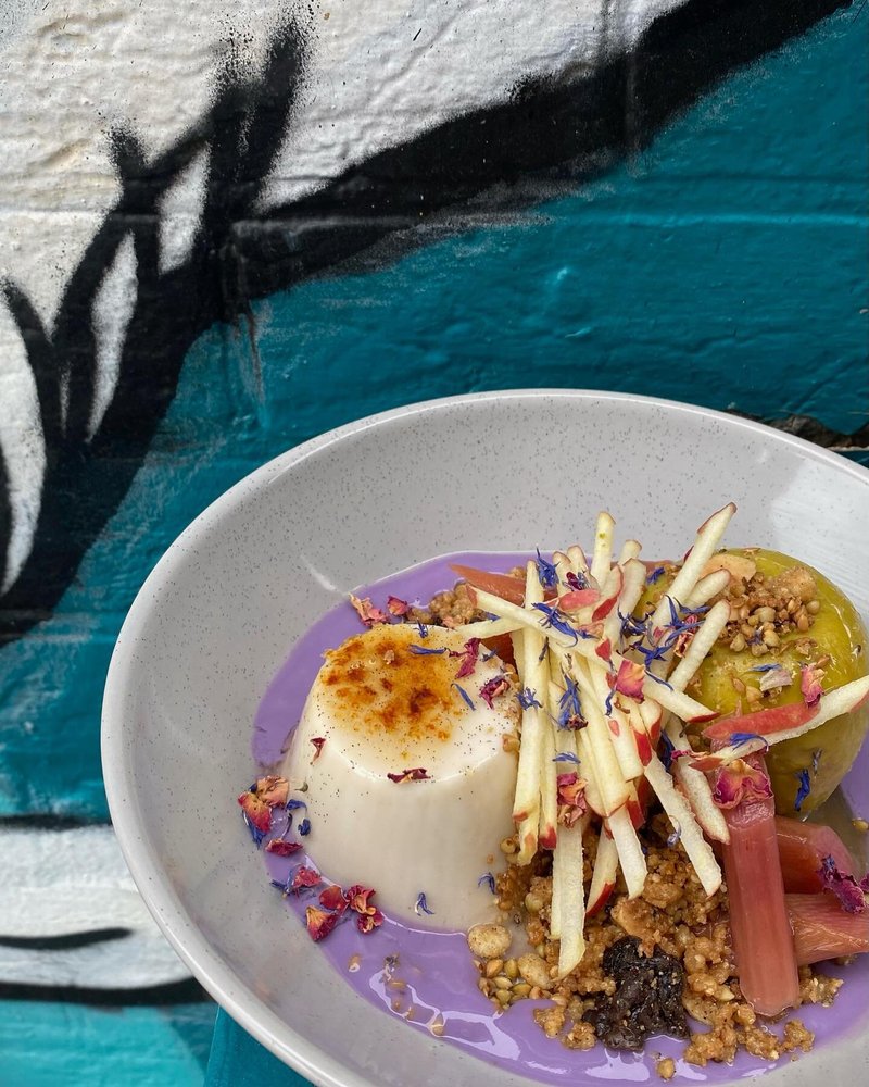 Pixie And The Hawk photo 3