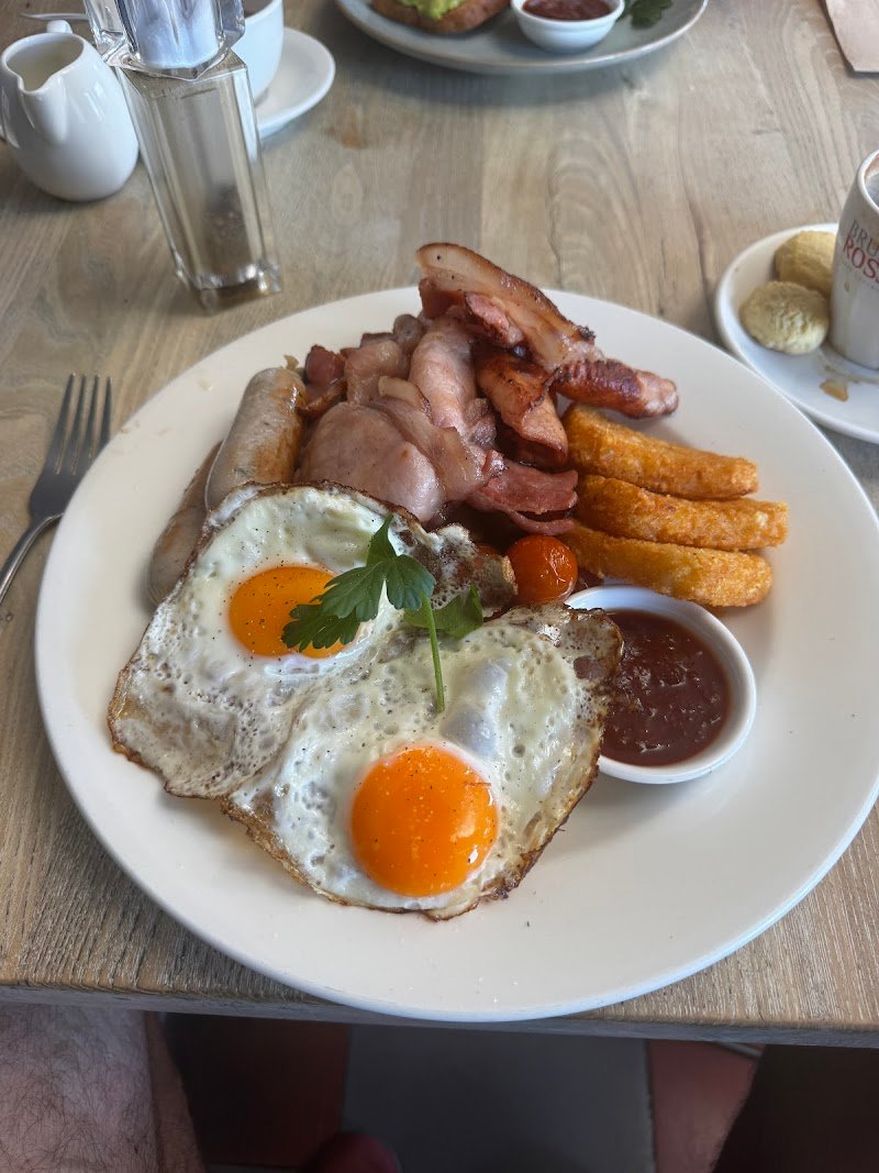 Cuccina Cafe Restaurant photo 4