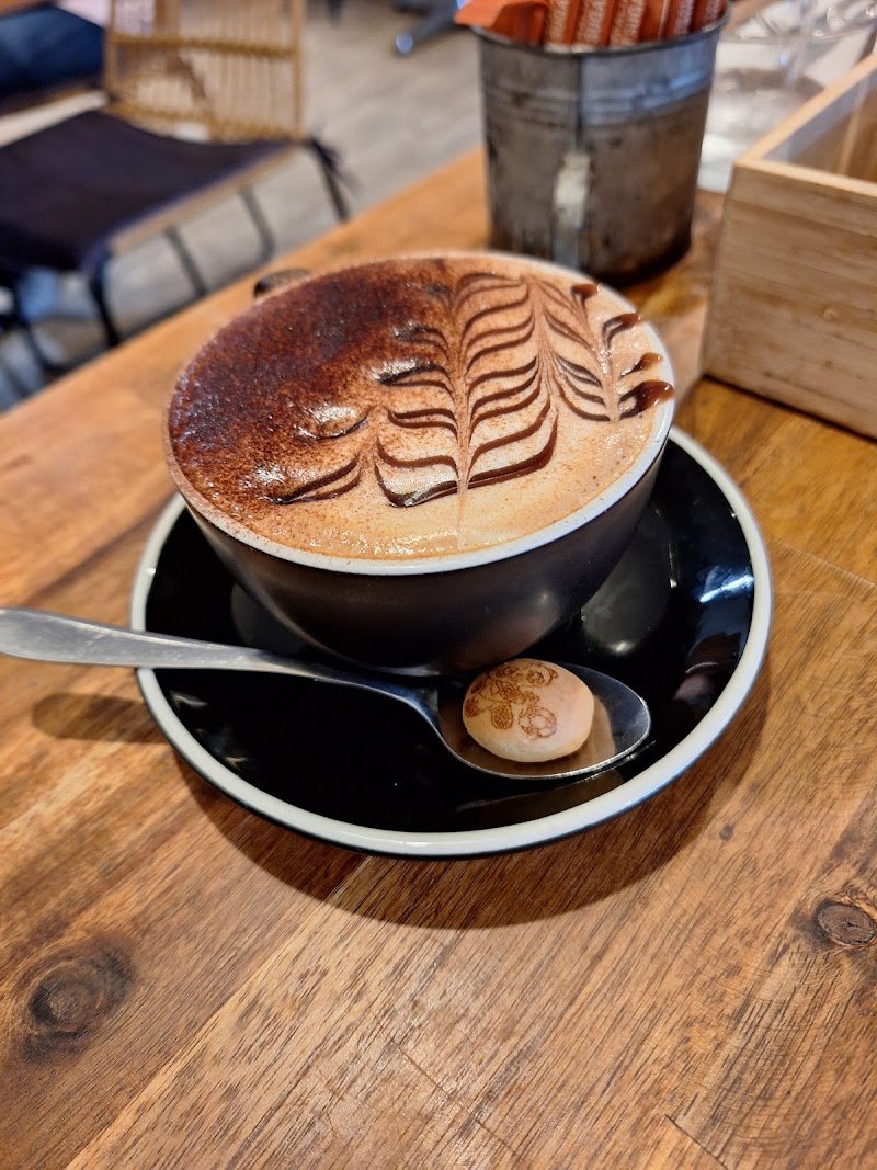 Jacaranda Coffee Lane photo 4