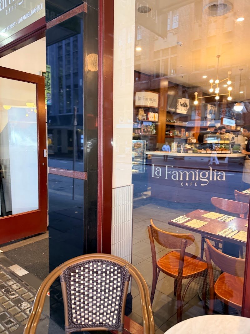 La Famiglia Cafe photo 5