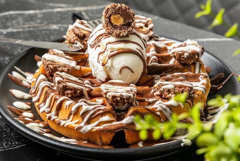 Cocktails & Crepes photo 4